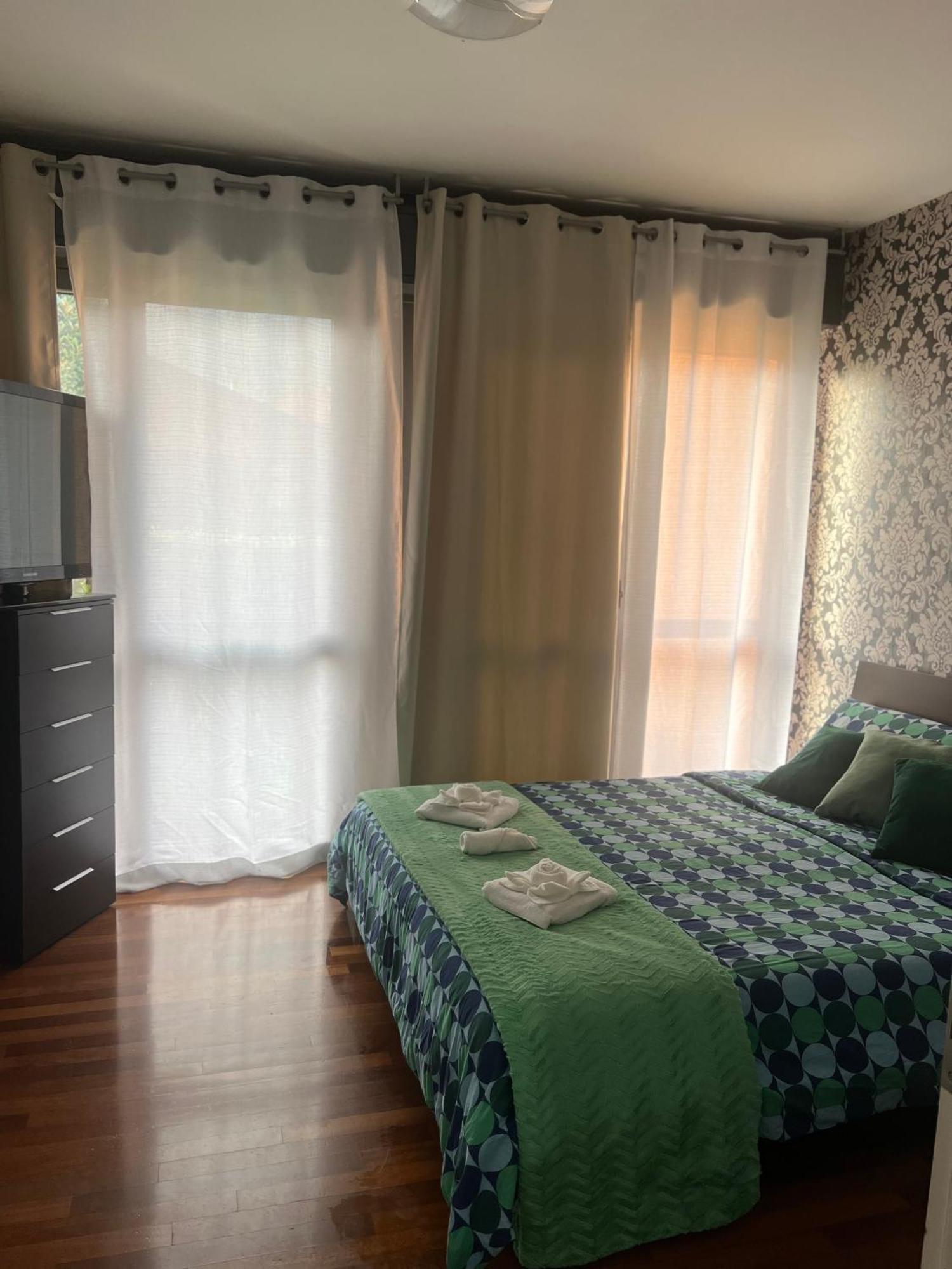 B&B Resilienza - Camera Privata Con Bagno Lecco Εξωτερικό φωτογραφία